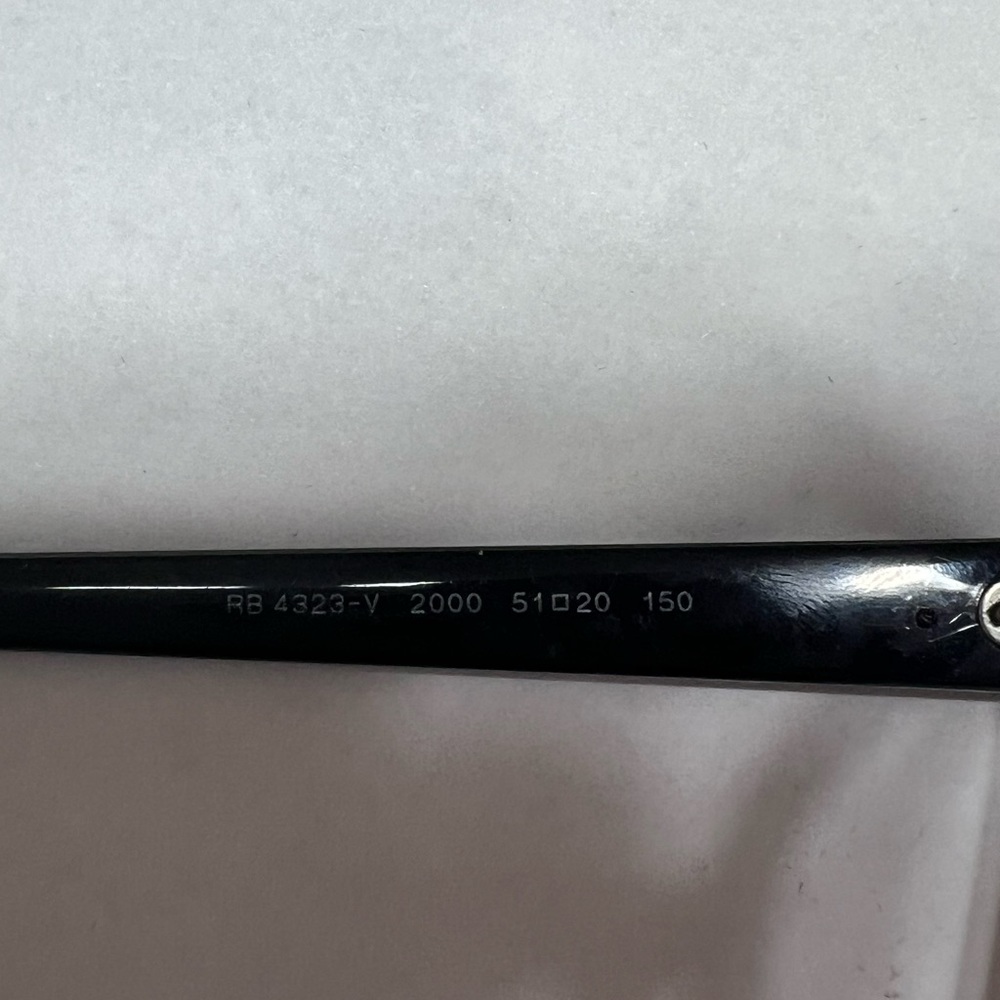 Ray-Ban Black Used  Eyeglasses with Case. - Picture 5 of 5